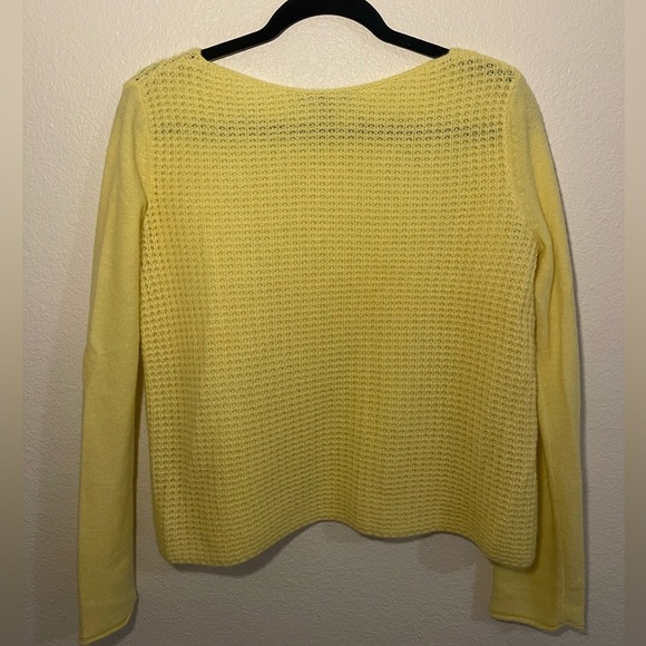 Yellow Knit Long Sleeve Neiman Marcus Cashmere Sweater - Picture 3 of 5